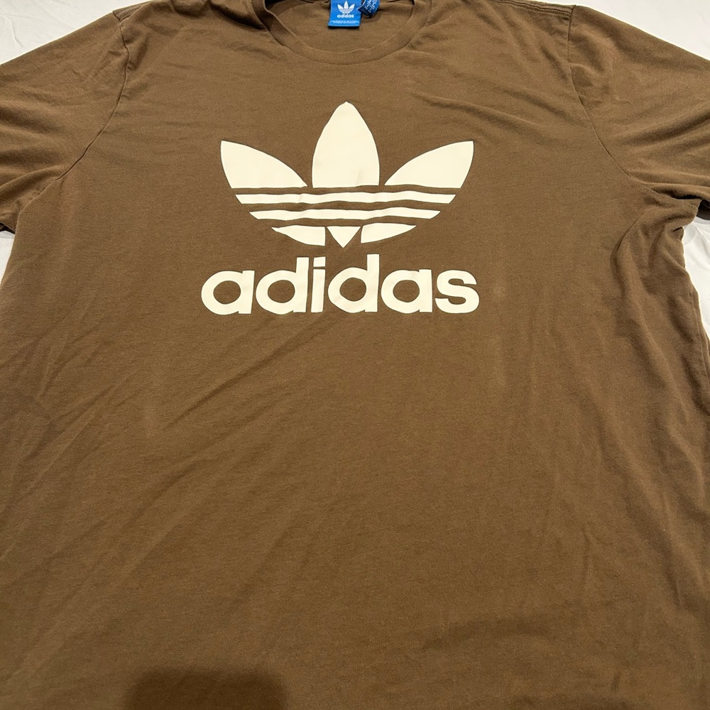 Adidas Men's Chocolate Brown Tee